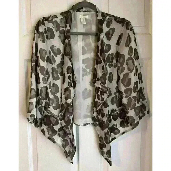 CHICO'S DRAPED JACKET Gray Leopard print Size 0 - Picture 1 of 5
